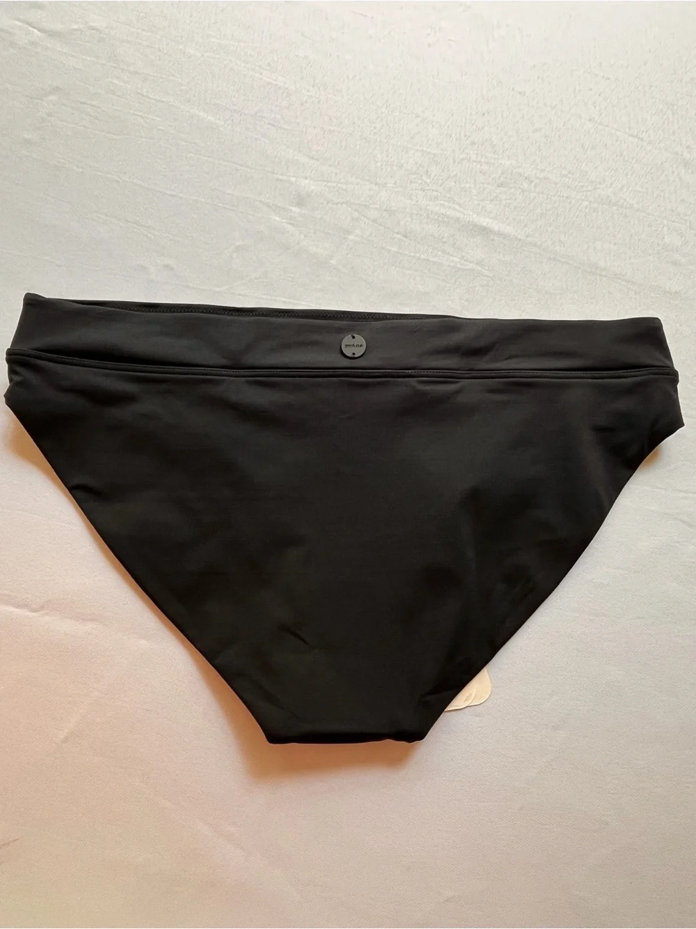 NWT PRANA Swim Bottom Medium Quick Dry Athletic Quality Brand Summer Pool Vacay